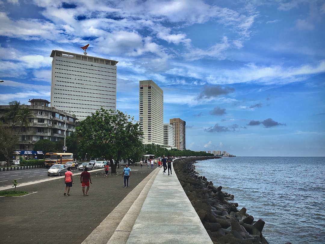 Marine Drive wedding photography Mumbai