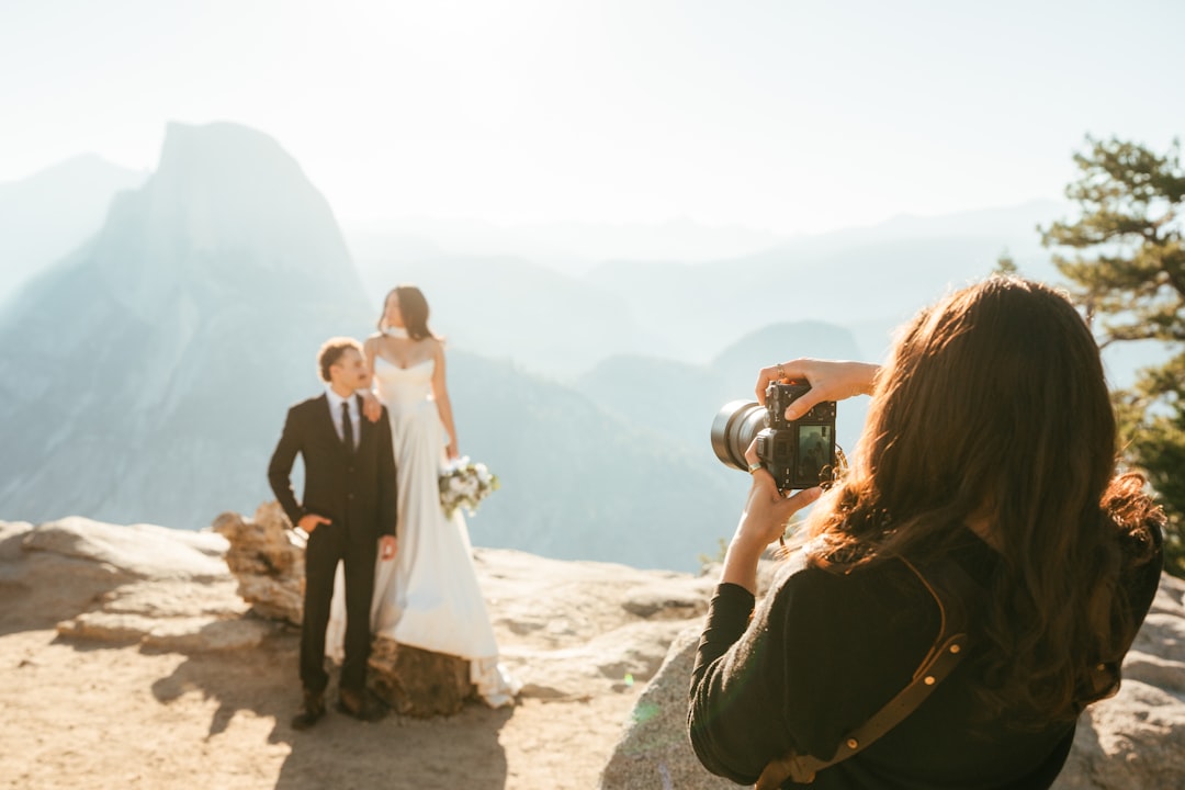 photography style wedding photographer cost