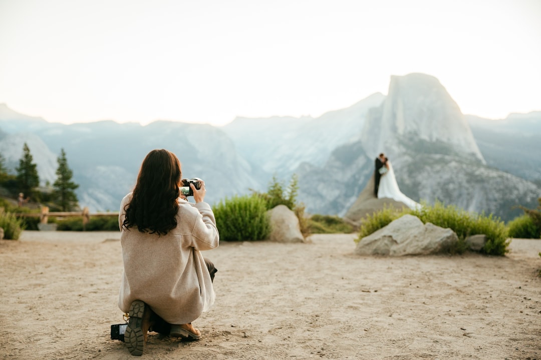 hours locations guest wedding photographer cost